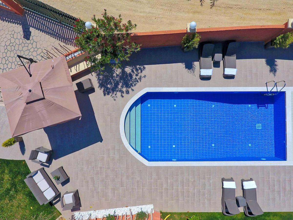 Villa Alex Σιναράδες Εξωτερικό φωτογραφία