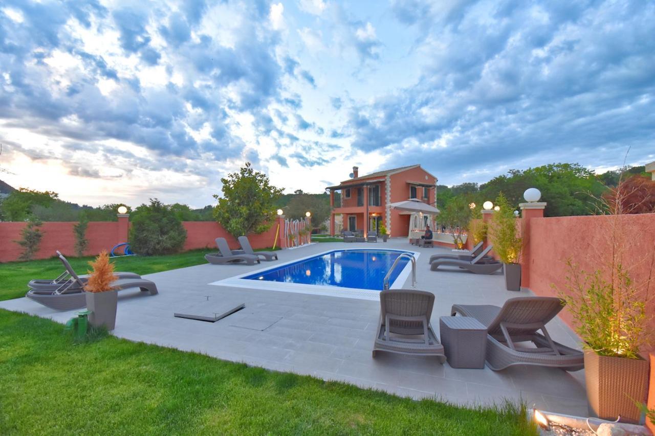 Villa Alex Σιναράδες Εξωτερικό φωτογραφία