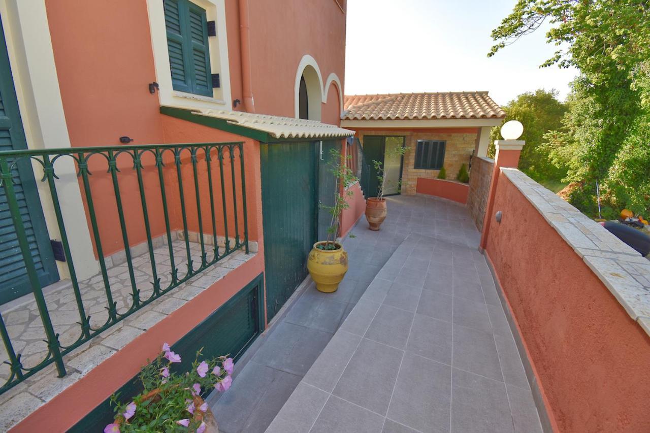 Villa Alex Σιναράδες Εξωτερικό φωτογραφία