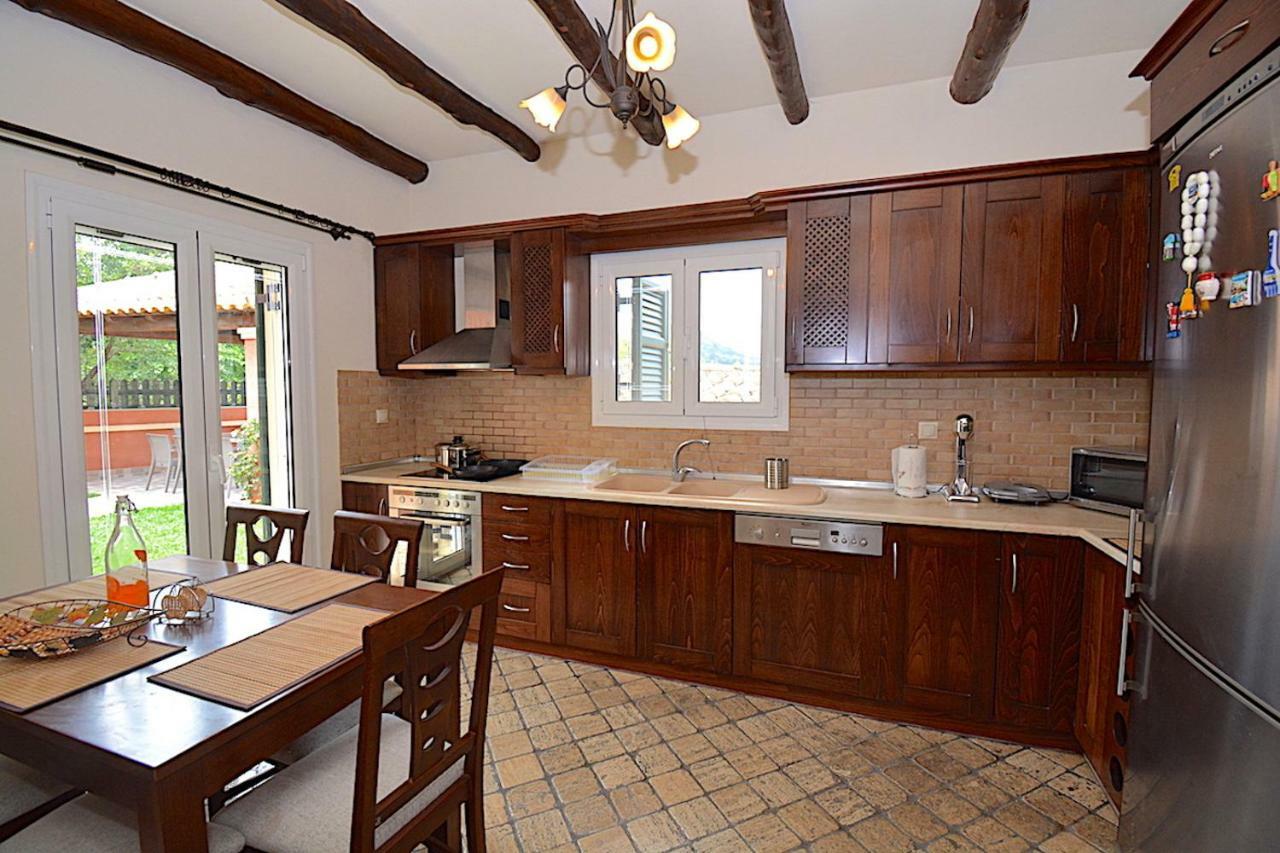 Villa Alex Σιναράδες Εξωτερικό φωτογραφία